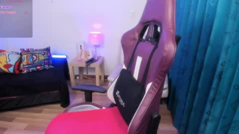 Lorena online show from May 2026 02:51:01 AM