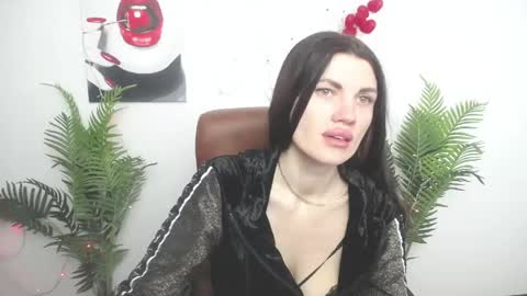 Snapshot of milaloona chatting on May 2026 05:57:02 AM Milaloona online show from May 2026 05:57:02 AM