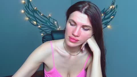 Snapshot of milaloona chatting on May 2026 06:32:01 AM Milaloona online show from May 2026 06:32:01 AM