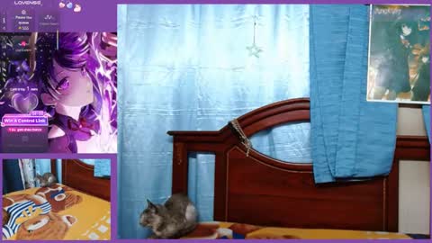 Snapshot of milalunala chatting on February 2025 01:38:01 AM Mila-Lunala online show from February 2025 01:38:01 AM