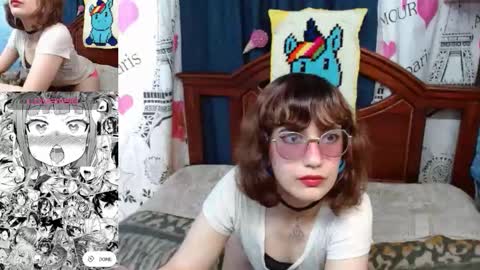 Snapshot of milalunala chatting on October 2025 06:19:02 PM Mila-Lunala online show from October 2025 06:19:02 PM