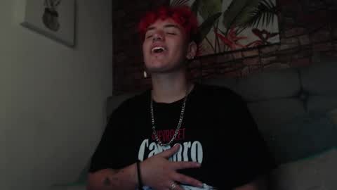 Snapshot of milan_rf chatting on December 2024 05:18:02 PM MILAN online show from December 2024 05:18:02 PM