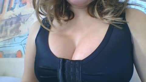 Snapshot of milana5551 chatting on December 2024 08:55:01 AM milana online show from December 2024 08:55:01 AM