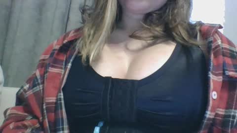 Snapshot of milana5551 chatting on December 2024 06:41:01 AM milana online show from December 2024 06:41:01 AM