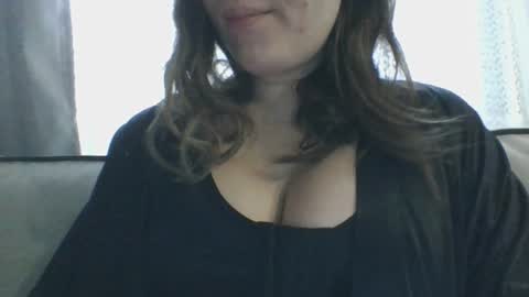 Snapshot of milana5551 chatting on January 2025 07:18:01 AM milana online show from January 2025 07:18:01 AM