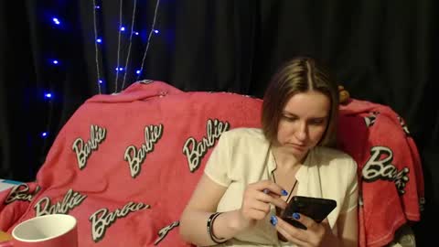 MilAna online show from April 2026 07:01:01 PM