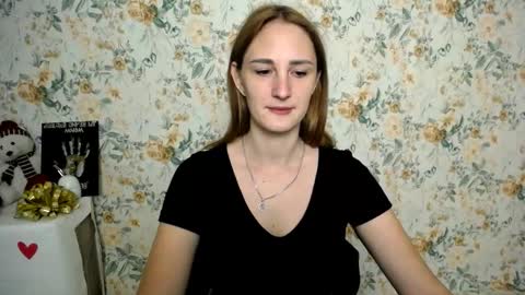 Milana online show from September 2025 06:40:01 AM