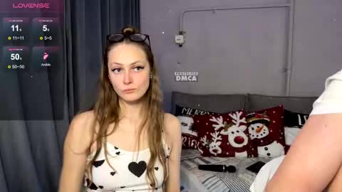 Snapshot of milana_sexwife chatting on January 2026 12:43:01 PM Dan and Milana online show from January 2026 12:43:01 PM