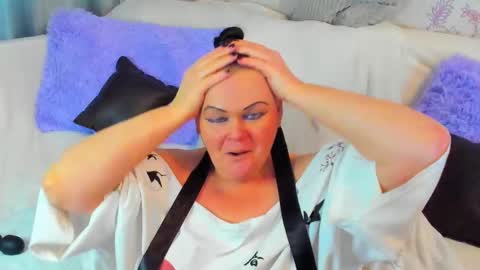 Snapshot of milanabiegert chatting on February 2025 06:26:02 PM Lana online show from February 2025 06:26:02 PM