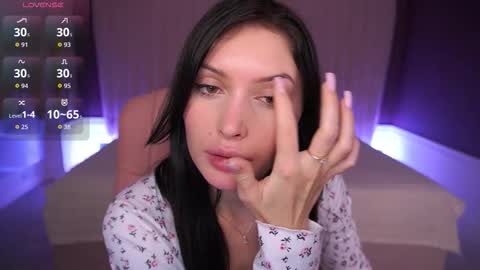 Milana online show from October 2025 02:12:01 PM