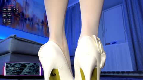 Snapshot of milanapure chatting on December 2024 04:36:02 AM analiMilana online show from December 2024 04:36:02 AM