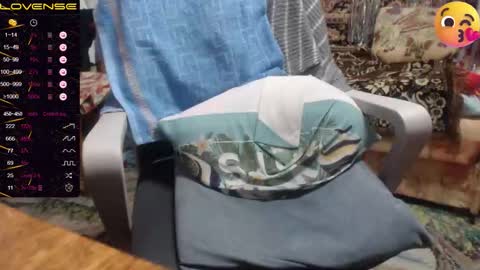 Snapshot of milanasvethoney chatting on September 2025 07:47:02 PM Luna-- link in bio online show from September 2025 07:47:02 PM