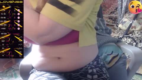 Snapshot of milanasvethoney chatting on September 2025 11:12:01 AM Luna-- link in bio online show from September 2025 11:12:01 AM