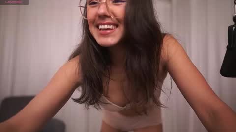 Snapshot of milanianew chatting on October 2025 01:28:01 AM milanianew online show from October 2025 01:28:01 AM