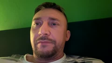 milanionery online show from December 2025 06:48:02 PM