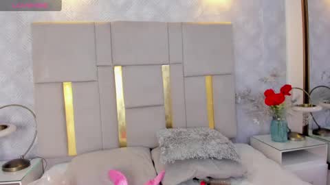 Snapshot of milasaenz1 chatting on October 2025 11:03:01 AM Cami online show from October 2025 11:03:01 AM