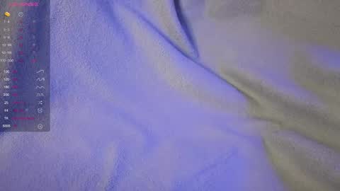 Snapshot of milaslovv chatting on December 2025 04:24:02 PM Mila online show from December 2025 04:24:02 PM