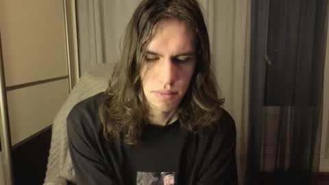 Mila online show from February 2026 04:22:01 PM