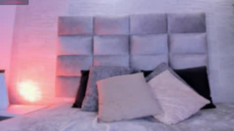 M I L E  online show from February 2026 08:07:02 PM