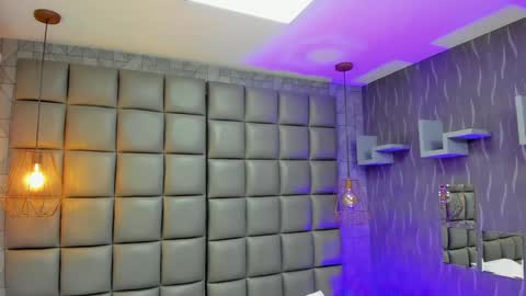 Snapshot of mile_u chatting on January 2025 03:47:01 AM Milena online show from January 2025 03:47:01 AM