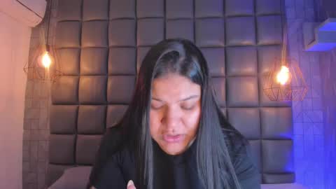 Snapshot of mile_u chatting on September 2025 01:51:02 AM Milena online show from September 2025 01:51:02 AM