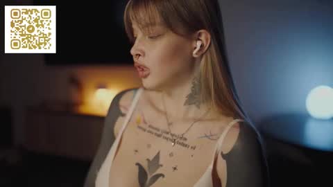 M  Telegram mamagotachannel online show from November 2025 01:14:02 PM