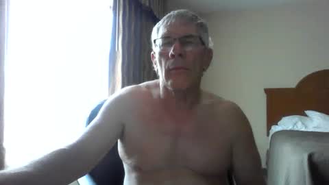 Snapshot of milehi1958 chatting on June 2026 12:44:01 PM Milehi1958 online show from June 2026 12:44:01 PM