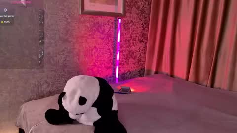 Snapshot of milemissyy chatting on June 2026 02:45:01 PM Mia online show from June 2026 02:45:01 PM