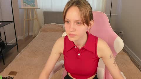 Milena online show from April 2026 01:25:02 AM