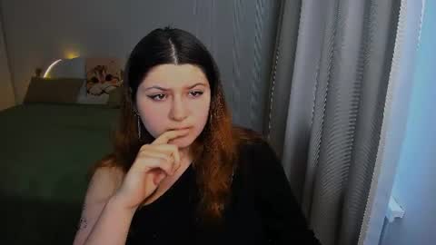 milenafiery online show from July 2026 10:33:01 AM
