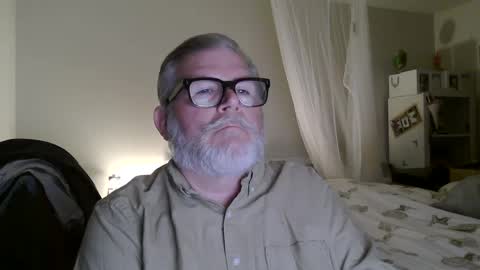 Miles Nash online show from September 2025 04:48:02 AM