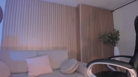 Miley Cruz  IG miley model23 online show from February 2025 06:33:01 AM