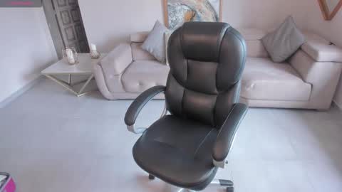 Miley Cruz  IG miley model23 online show from January 2026 07:15:02 PM