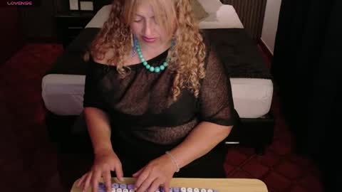  Arlet  online show from April 2026 01:07:01 PM