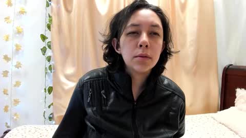 Snapshot of milie_yue206028 chatting on November 2025 02:21:01 PM Millie online show from November 2025 02:21:01 PM