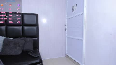 MAX online show from December 2024 03:26:02 AM