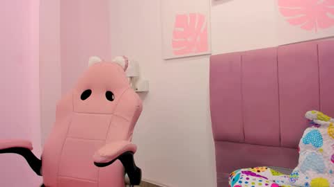 Snapshot of milk_zafira chatting on November 2025 01:55:02 AM milk_zafira online show from November 2025 01:55:02 AM