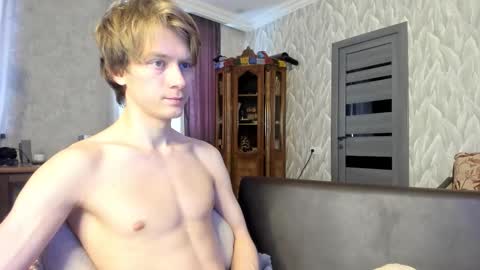 Isaac online show from March 2026 05:44:01 AM