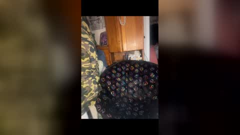 milkmarie online show from December 2025 03:43:02 PM