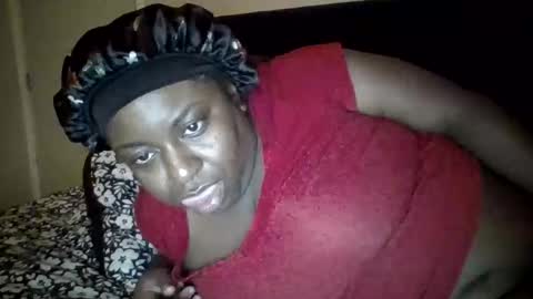 Snapshot of milkyway5555 chatting on October 2025 02:09:01 AM Pretty wet brown online show from October 2025 02:09:01 AM