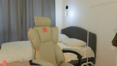 Eva online show from April 2026 05:33:01 AM