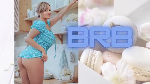 Mila online show from December 2024 10:18:02 PM