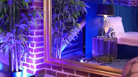 Snapshot of milla_serene chatting on November 2025 07:33:02 AM Milla online show from November 2025 07:33:02 AM