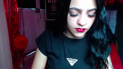 Snapshot of millacounisslosexanal chatting on February 2025 03:31:02 PM Violeta online show from February 2025 03:31:02 PM