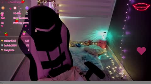 Snapshot of millandiux chatting on January 2025 09:25:01 PM millandiux online show from January 2025 09:25:01 PM