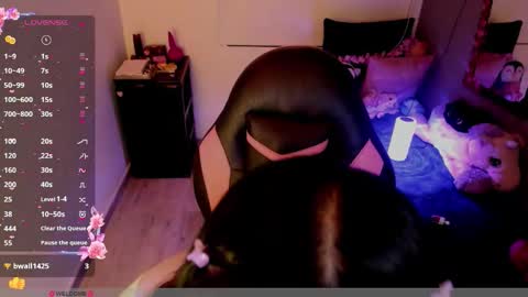 millandiux online show from February 2026 02:17:02 AM