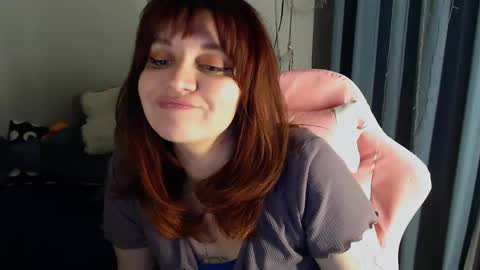 Milla online show from February 2025 09:47:01 PM