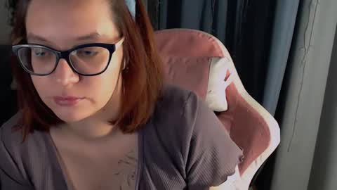 Milla online show from November 2025 05:13:02 PM