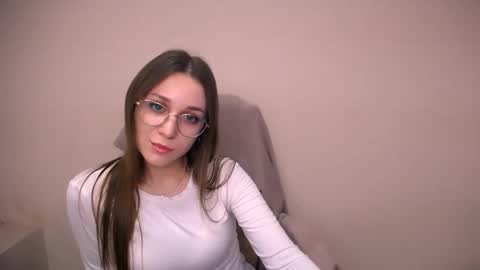 Milla online show from November 2025 01:01:01 PM