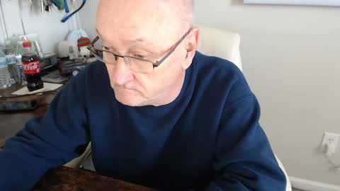 Snapshot of millenium0129 chatting on January 2025 06:37:02 PM millenium0129 online show from January 2025 06:37:02 PM